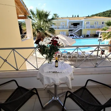 Corfu Nikki's Ferienhaus Moraḯtika